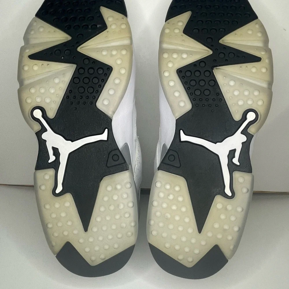 NIKE AIR JORDAN